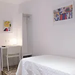 Nova 4*