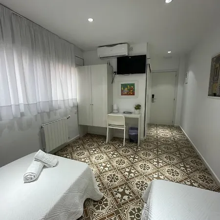 Nova Pensión Barcelona